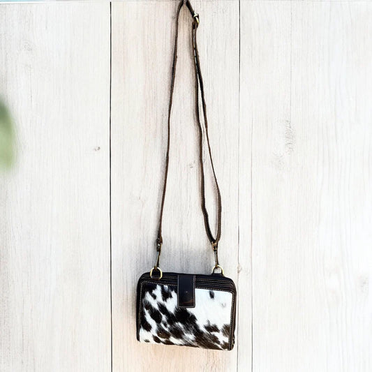ALL COWHIDE MIRROR CROSSBODY WALLET